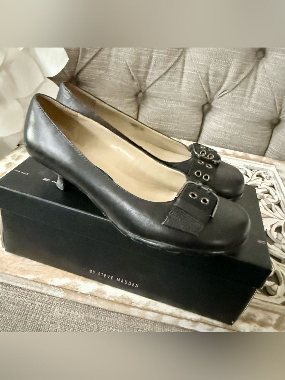 Steven Steve Madden Black Buckle Kitten Heel Shoes Women’s 6.5